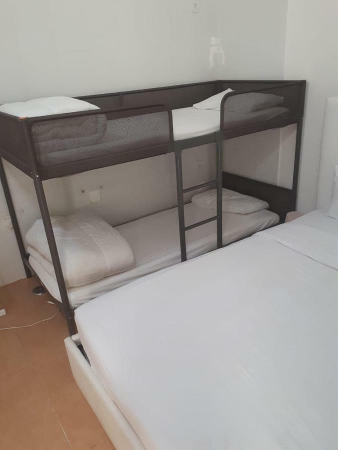 7 Rivers Hostel Lisbon Bagian luar foto